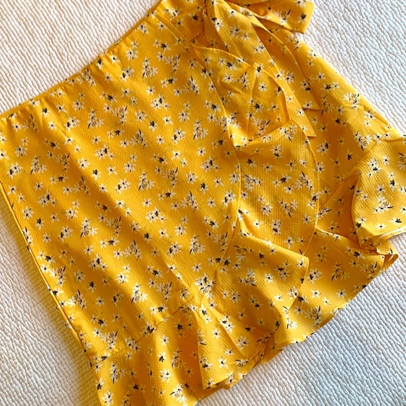 Host Pick✨ Princess Polly • Zecca Mini Skirt - Picture 6 of 13